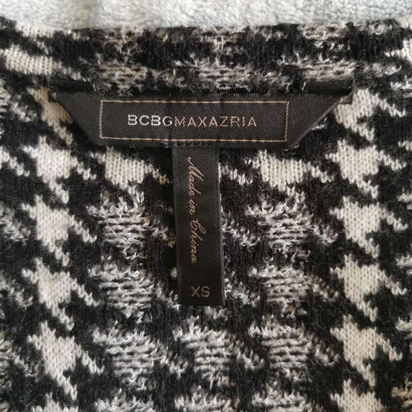 BCBGMaxAzria Zip Up Sweater XS - Picture 2 of 4
